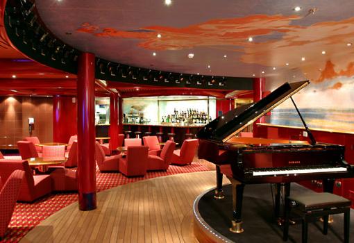 El relajante Piano Bar "Comte Rosso"